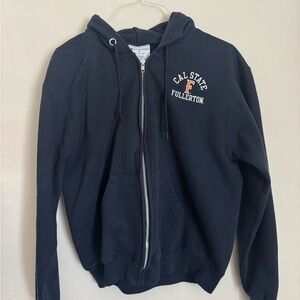 csuf zip up